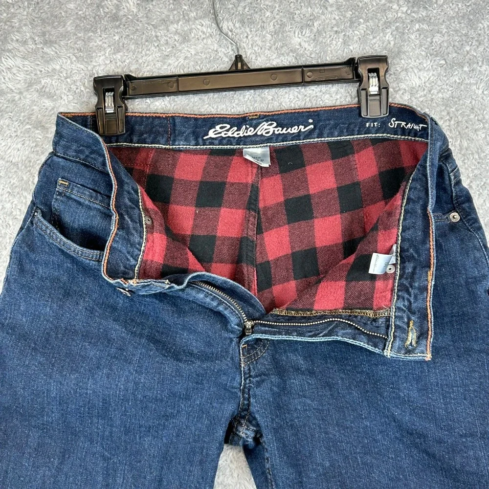 Eddie Bauer measured 32x27
